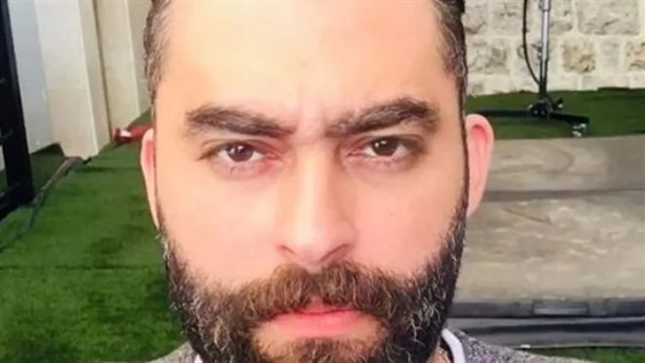 وداع مؤلم.. الوسط الفني ينعى الفنان والمخرج أحمد جلال عبد القوي